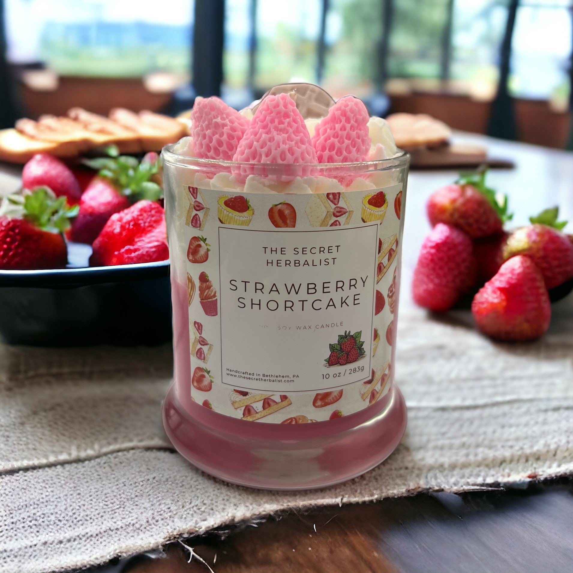 Strawberry Shortcake Candle | 10 oz / 283 g
