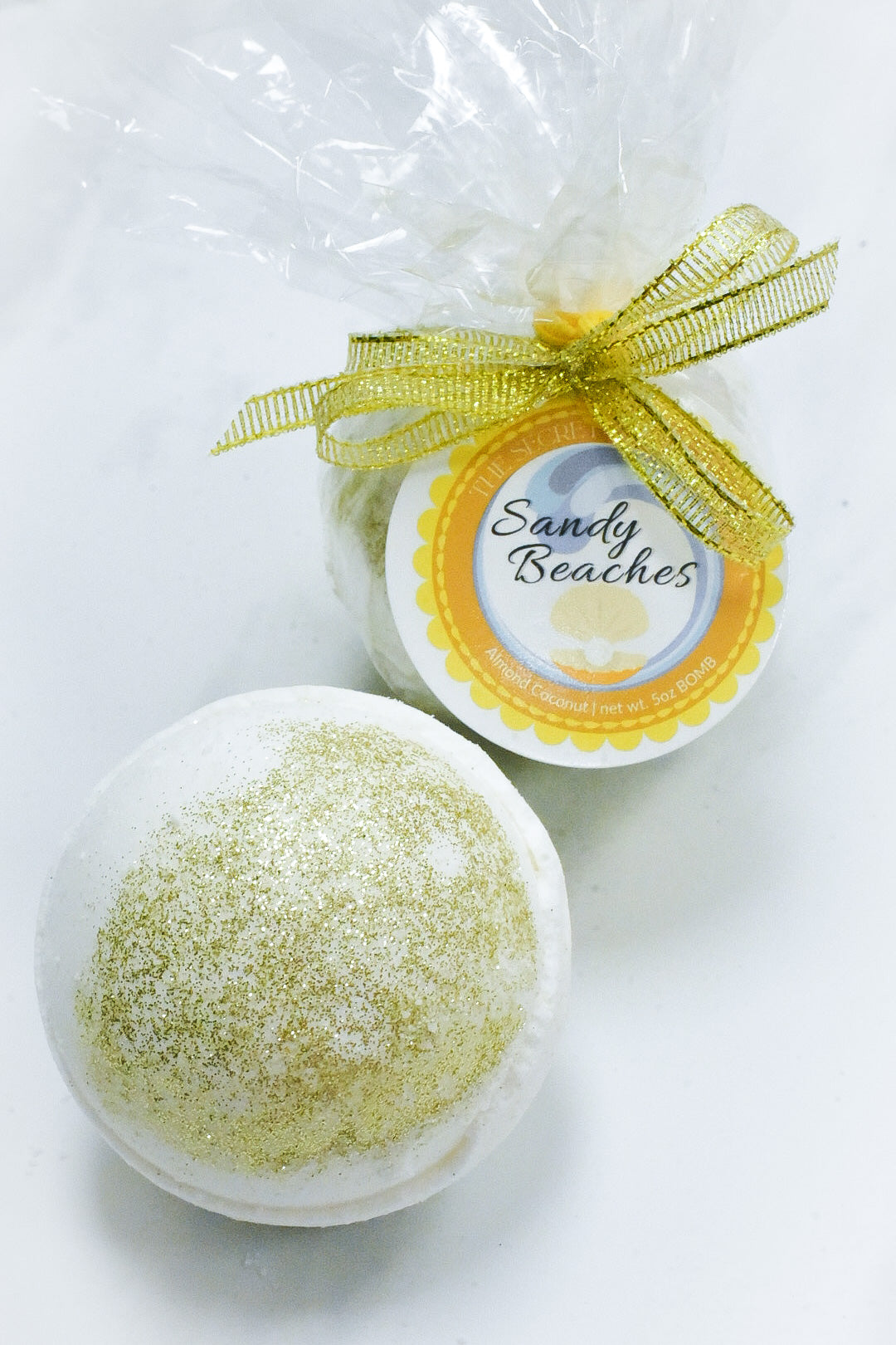Sandy Beaches Bath Bomb | 5oz / 150ml